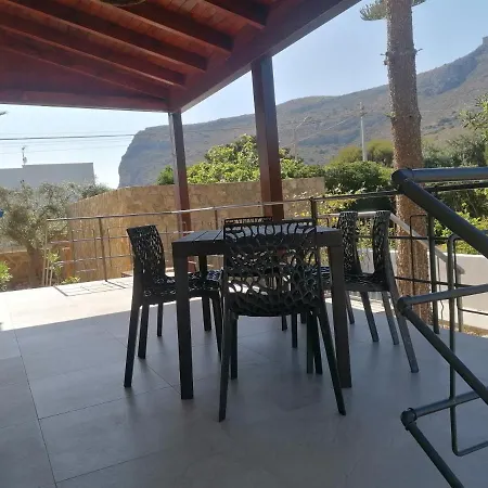 Scruscio Ri Mare Villa *