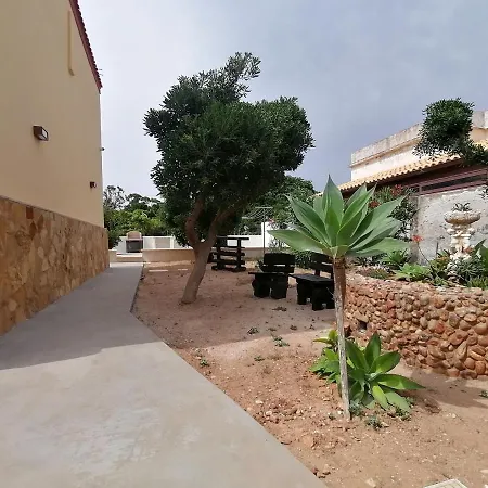 Scruscio Ri Mare Villa Favignana